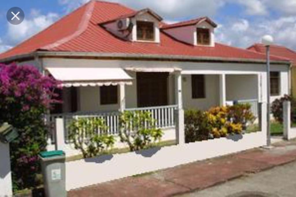 La Villa les Crotons 1 et 2 Sainte-Anne Extérieur photo